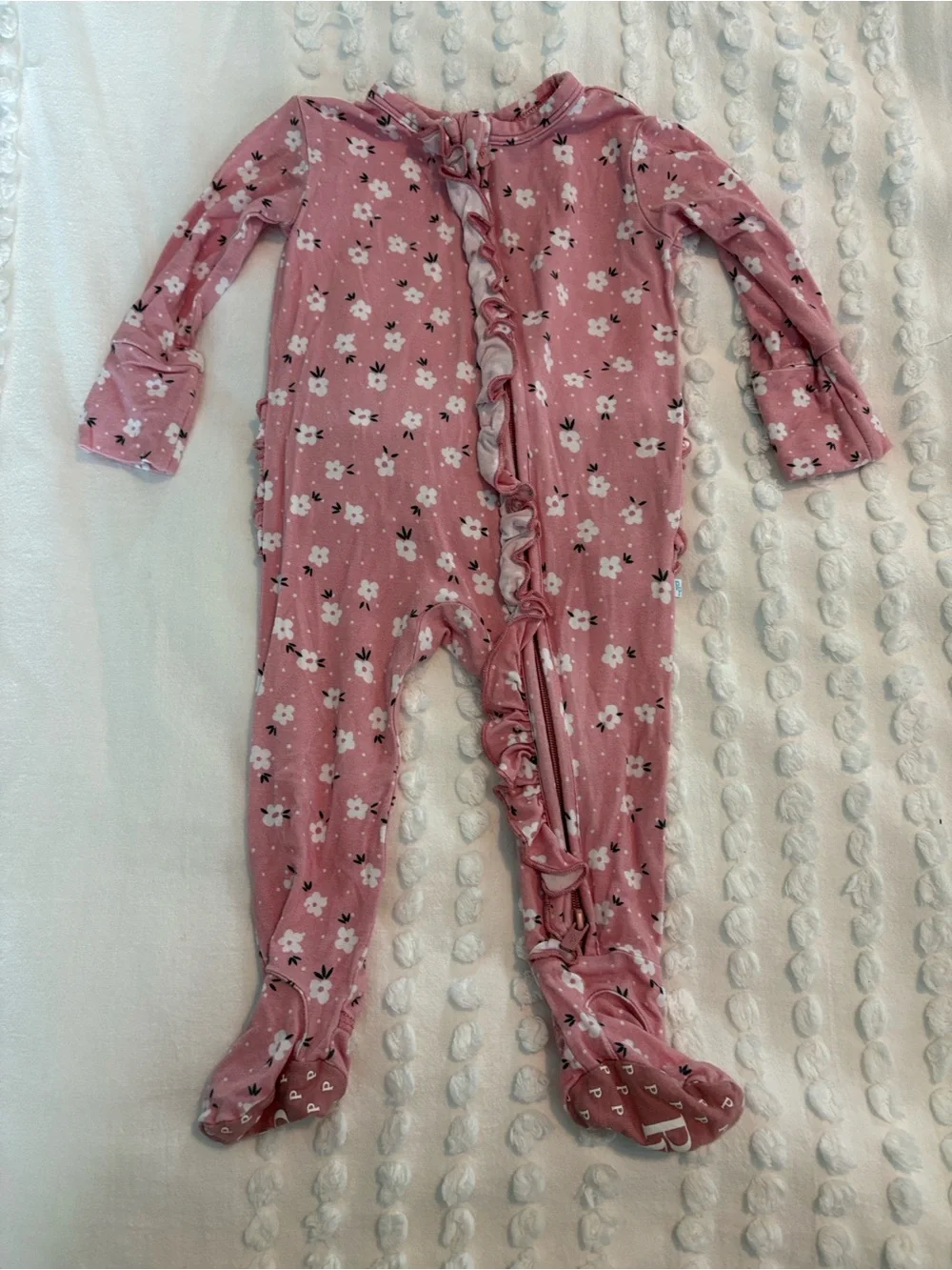 Posh Peanut Emmilene Ruffle Zipper Footie Size 0-3 Months